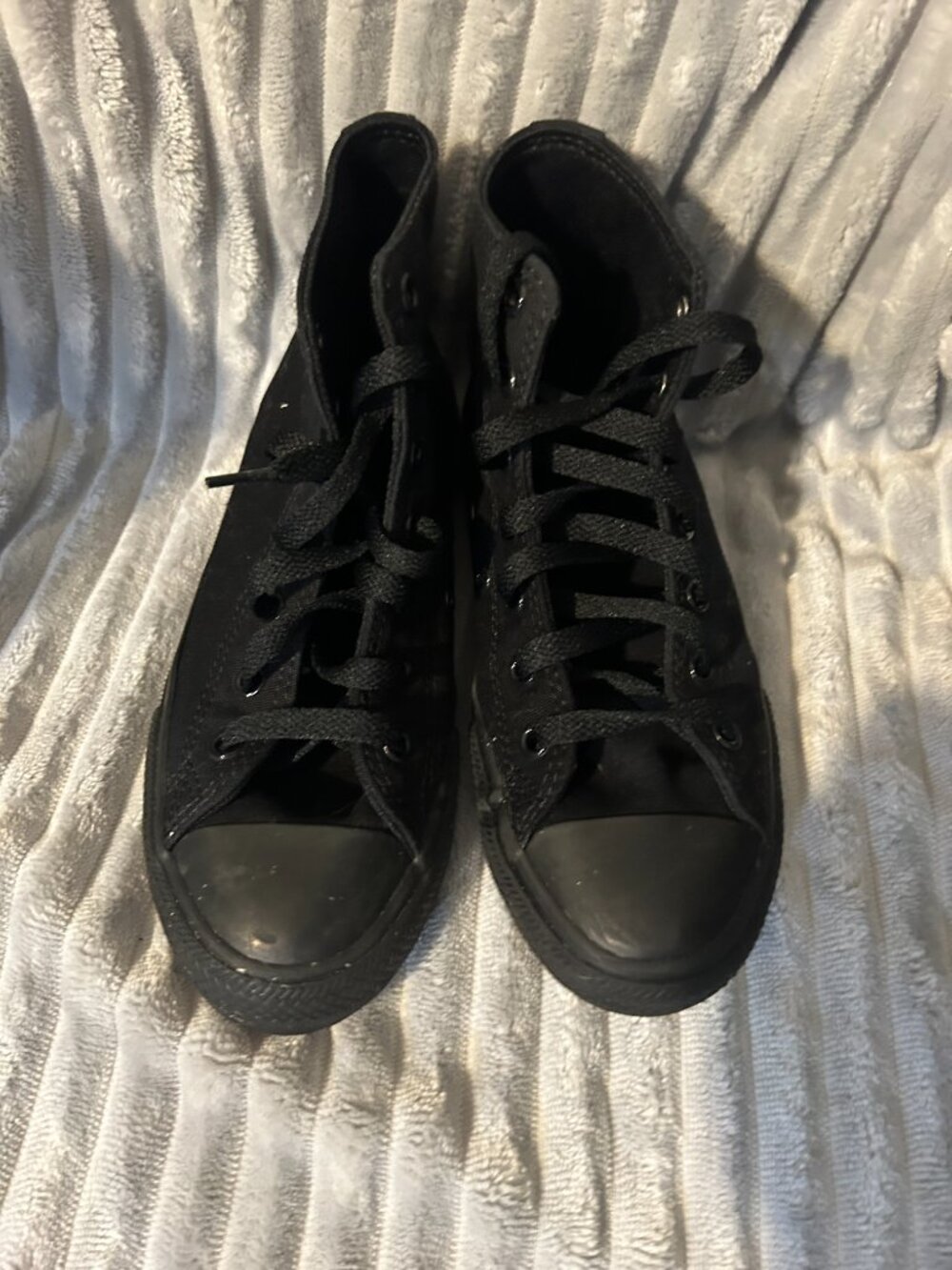 Youth Converse